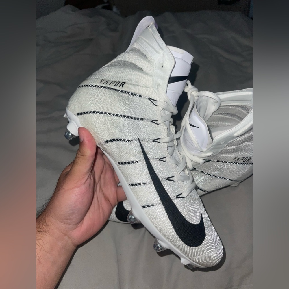 VAPOR UNTOUCHABLE 3 ELITE FLYKNIT 'WHITE BLACK'